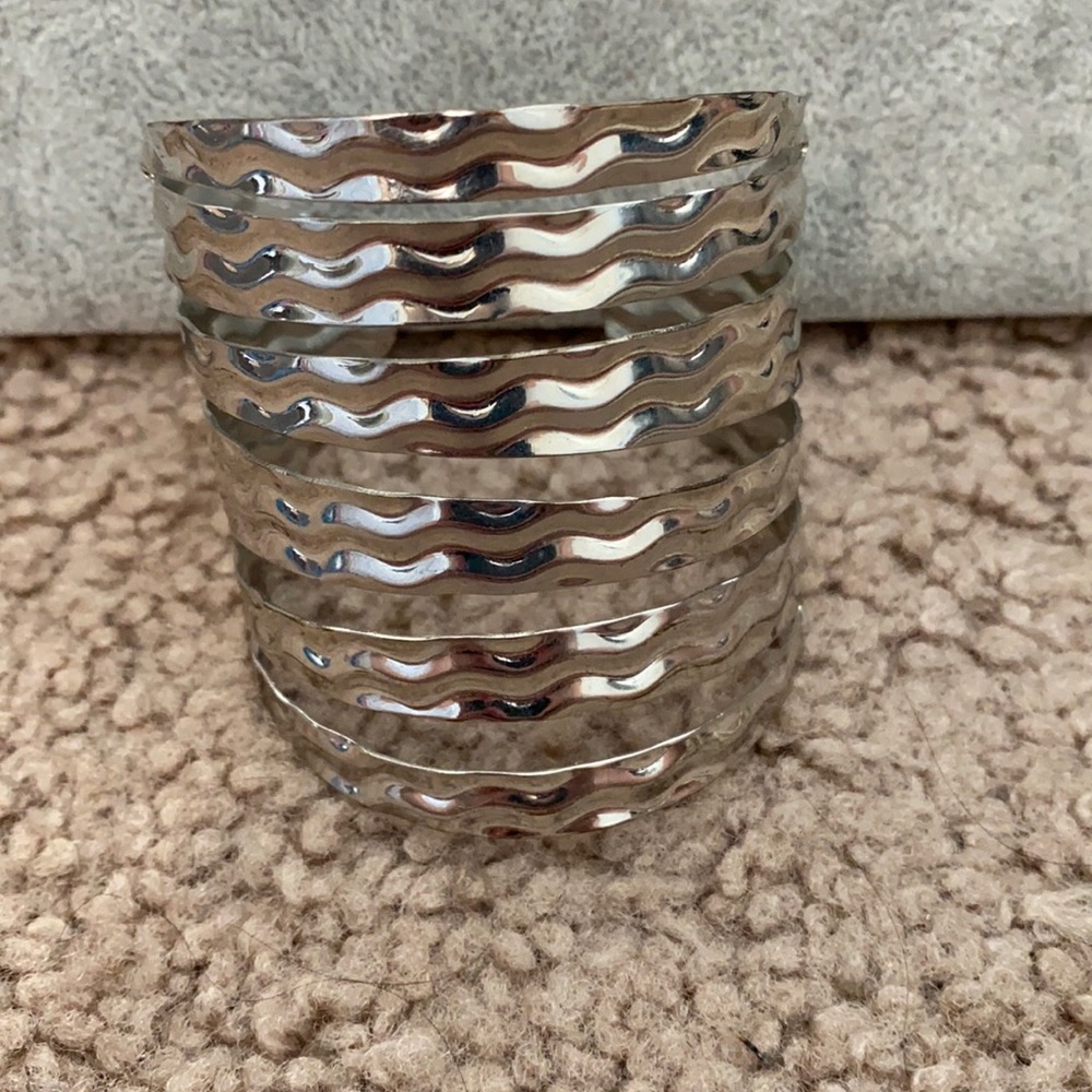 New silver bracelet